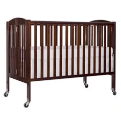 Dream On Me Folding Full Size Convenience Crib In Natural, Two Adjustable Mattress Height Positions, Comes With Heavy Duty Locking Wheels, Flat Folding -Delta Children Shop 41JNBWEyu4L