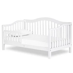 Dream On Me Austin Toddler Day Bed In White, Greenguard Gold Certified 54x30x29 Inch (Pack Of 1) -Delta Children Shop 41hXmgAjMJL 1