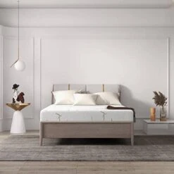 Queen Size Mattress In A Box, 10 Inch Bed Mattresses Made In USA With Breathable Bamboo Cover, Cooling Gel Green Tea Memory Foam, Medium Firm (10IN-MDR-Queen)