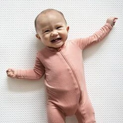 Newton Baby Mini Crib Mattress 24" X 38" - 100% Breathable Proven To Reduce Suffocation Risk, 100% Washable - Removable Cover Included, GREENGUARD Gold -Delta Children Shop 51rv98ZdniS